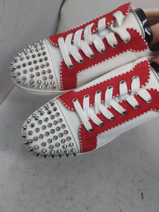 Christian Louboutin MENS Louis Junior Spike Low Top Sneaker main image 4